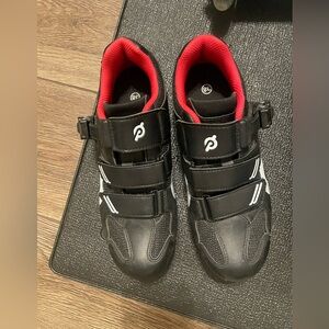Peloton cycling shoes